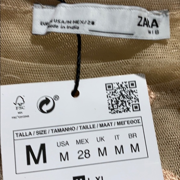 🌹NWT Zara T-shirt with embroidery Size S,M,L - Picture 6 of 7